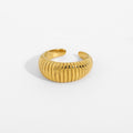 Noëlle Ring
