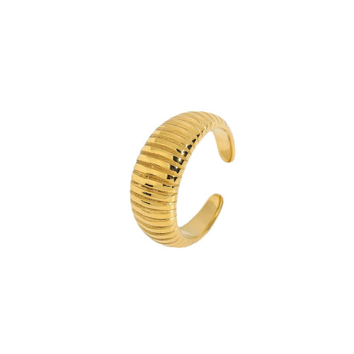 Noëlle Ring